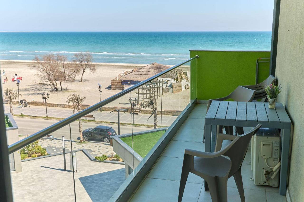 Glamour Red Apartment 22 In Spa Pool Resort Mamaia Exterior foto
